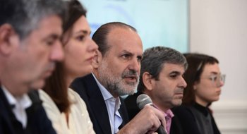 Susbielles detalló el uso de las donaciones y dijo que llevará a la Justicia a quienes hagan campaña sucia con la inundación