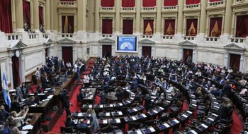 Tras ratificar el veto a jubilaciones y rechazar el de discapacidad, Diputados aprobó el reparto de ATN