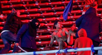 Graves incidentes en Independiente y Universidad de Chile: partido cancelado e imágenes estremecedoras