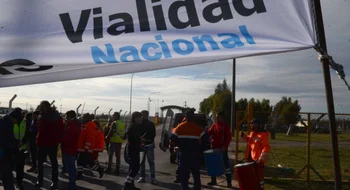 Triunfo de la oposición en el inicio de la sesión en el Senado: rechazaron cinco decretos de Javier Milei