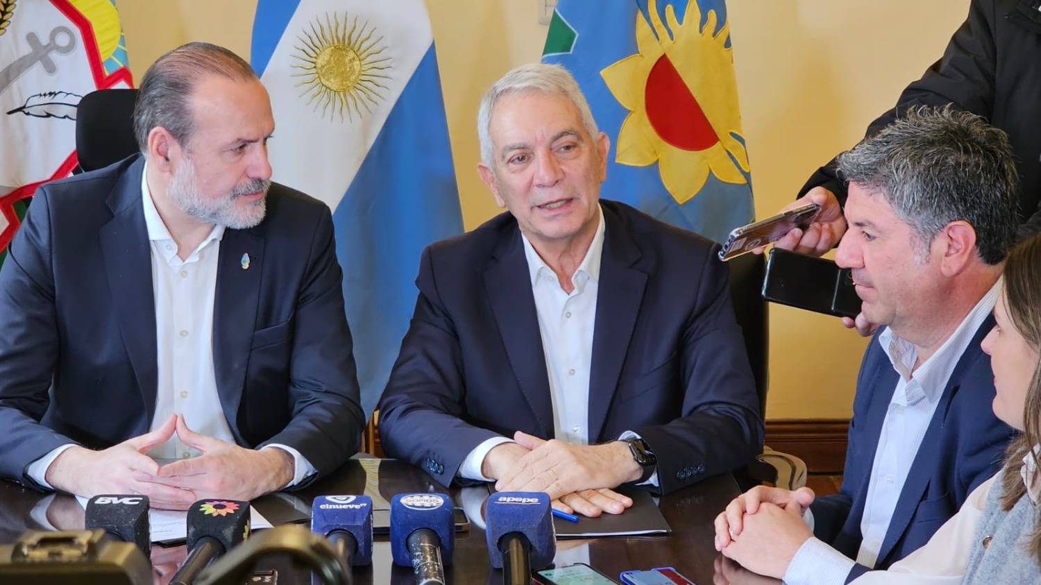 Alak: "Es insostenible que Buenos Aires aporte el 40 % de los recursos y reciba el 20 %"