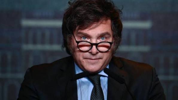 “Hacen falta 50 años de liberalismo, no de Milei”, planteó el Presidente