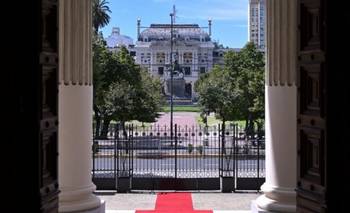 La política busca la salida de su propio laberinto