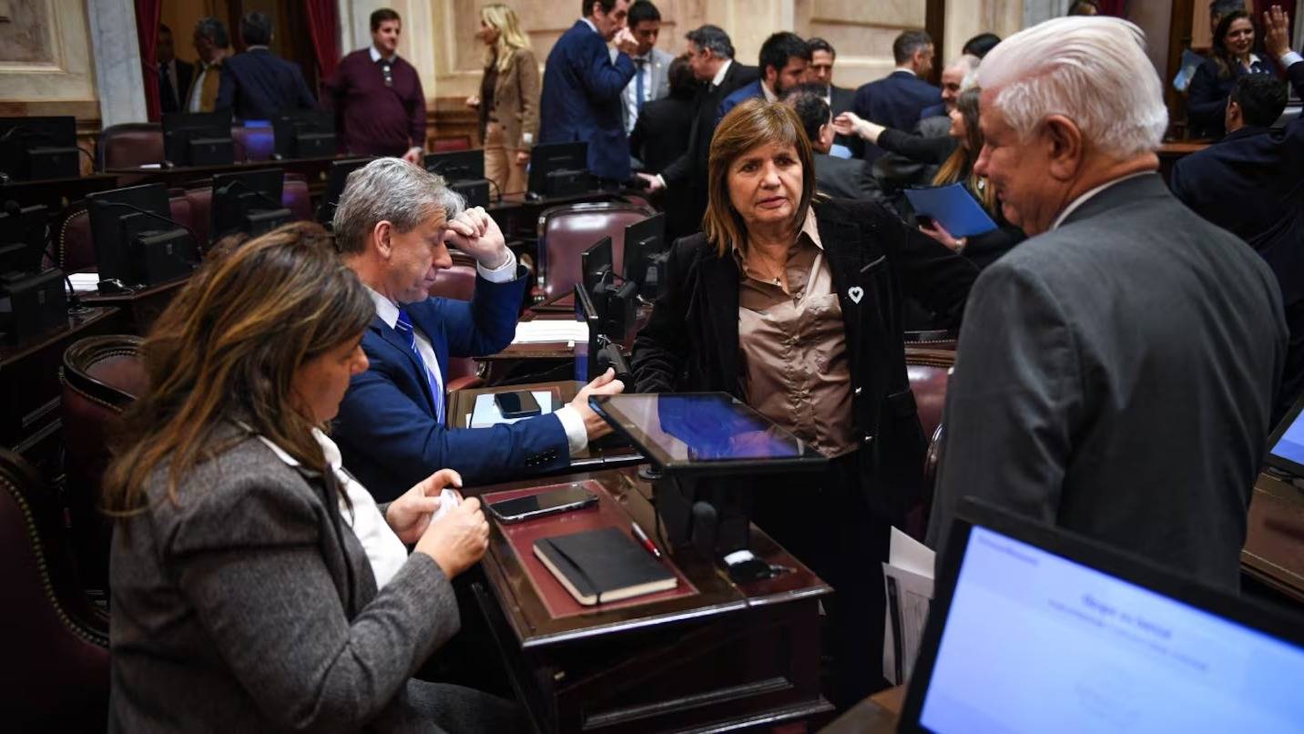 Por presión de bloques aliados, el Gobierno retiró el capítulo de extranjerización de tierras