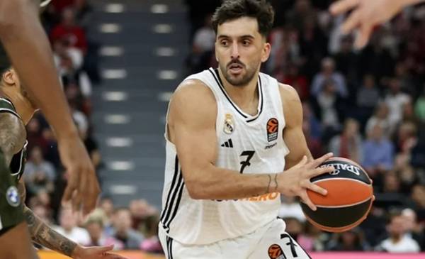Campazzo sorprendió a un grupo de jóvenes y jugó un picado en Córdoba