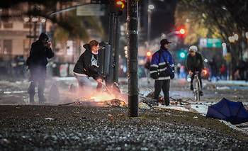 El Gobierno llevó a la Justicia los incidentes frente al Congreso y pidió detener a los responsables