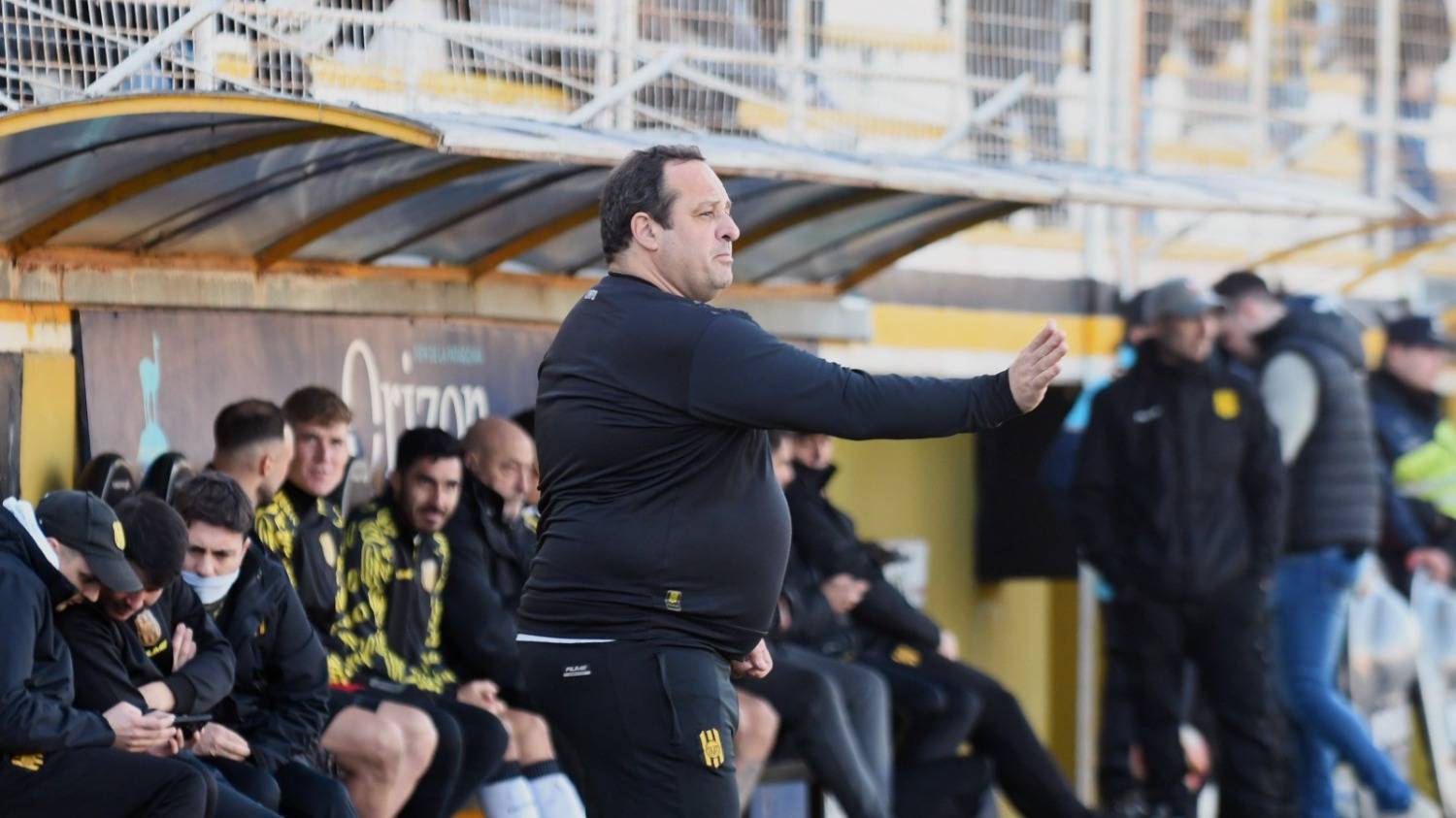 Villa Mitre recibe a un viejo conocido y Olimpo se presenta en Mendoza, antes del clásico