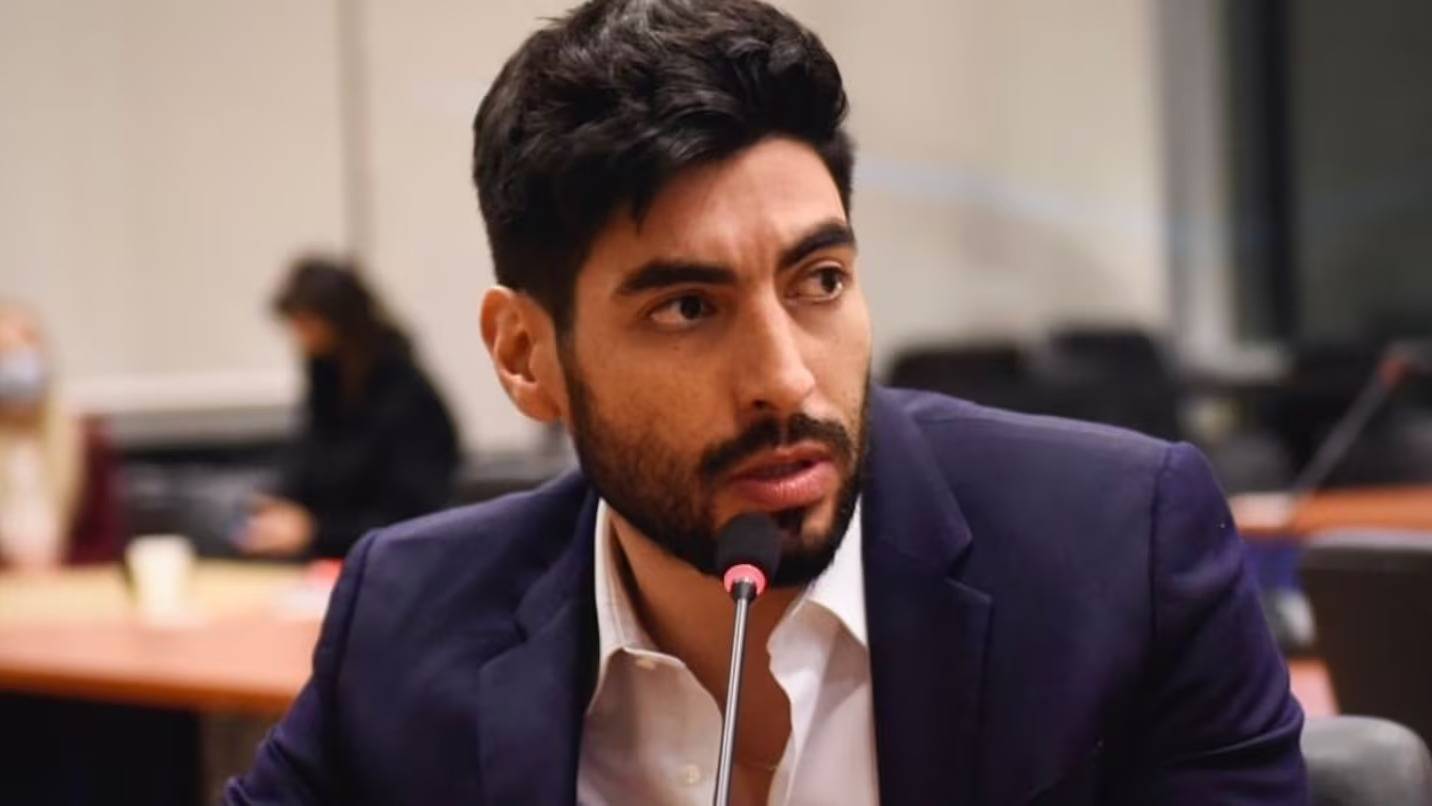 Facundo Moyano reapareció en redes con un particular posteo tras el escándalo con su novia influencer Candela Arizaga