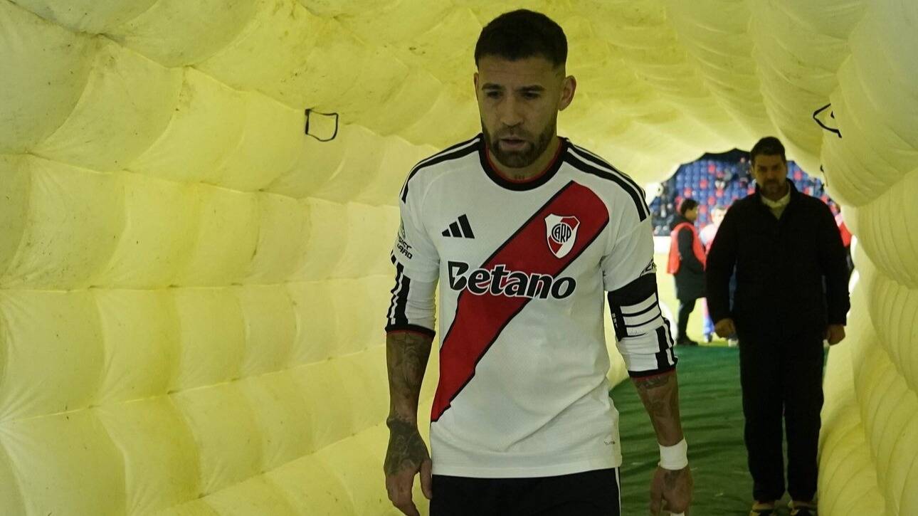 Otamendi, tras otra derrota de River: "Ni el árbitro ni el VAR están para una competición como esta"