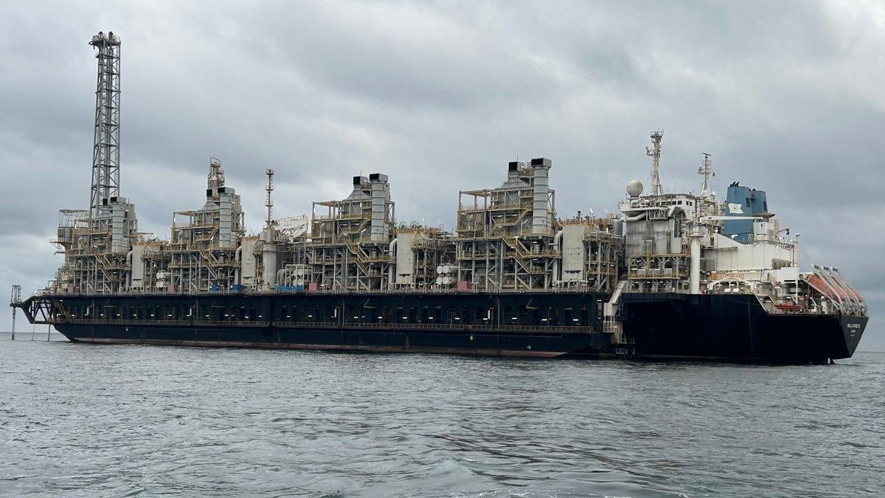 Dos grandes buques avanzan para convertir a la Argentina en un exportador mundial de GNL