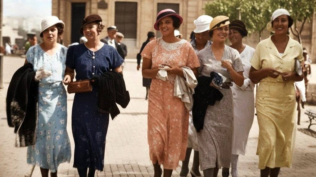 Mañanas de domingo, entre la misa y el vermú