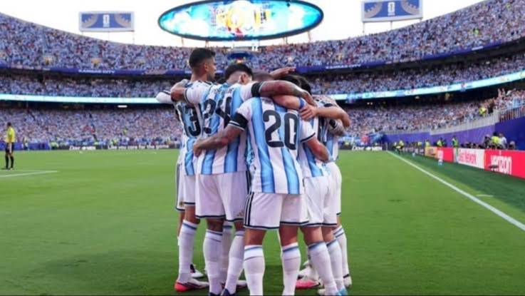 Reflexión sobre la inesperada derrota del seleccionado argentino frente a España