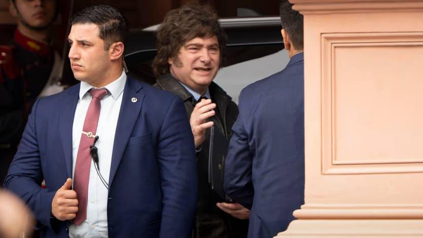 Sin agenda oficial, Milei se recluye en la quinta de Olivos con audiencias privadas