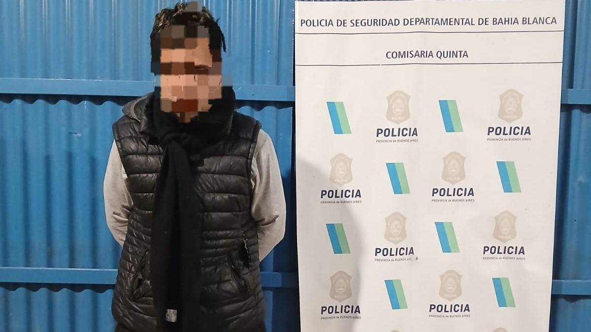 Villa Rosas: detuvieron a uno de los sospechosos del robo cometido por tres hombres armados