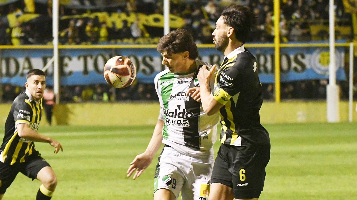 Después del clásico: Villa Mitre tendrá una dura prueba en casa y Olimpo defenderá la cima ante el último