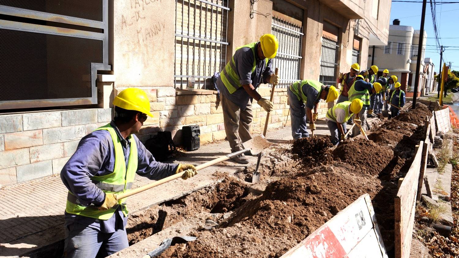 Cinco barrios sin agua por una rotura en la red 