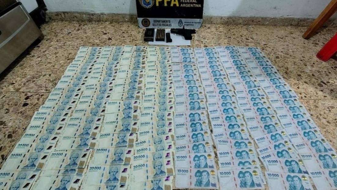 Detienen a una funcionaria bonaerense por el lavado de $27 mil millones con datos de expresos