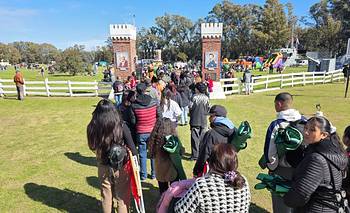 Una multitud festejó el Día del Niño organizado por la Armada