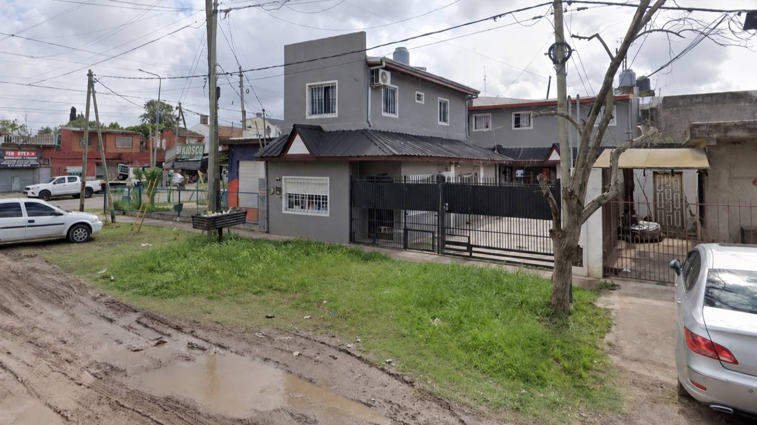 Del Valle fue detenido en un complejo de departamentos que administraba una hija