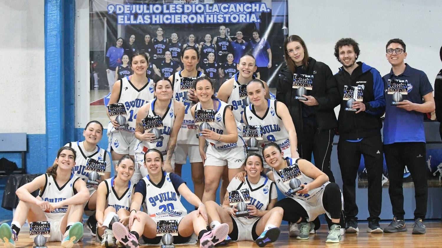 Doble festejo de 9 de Julio: el ascenso a la Liga Nacional y el triunfo ante Bahiense del Norte