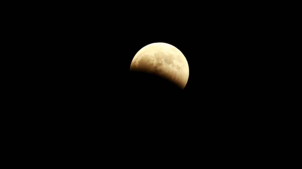 Las imágenes más espectaculares del último gran eclipse de 2026