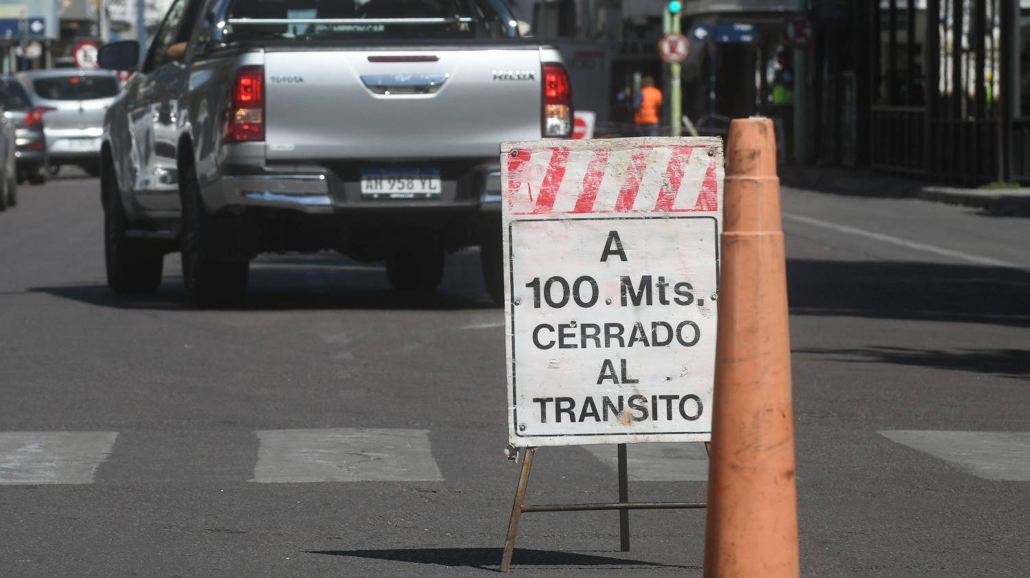Nuevos cortes de calles en Bahía Blanca por obras y tareas particulares