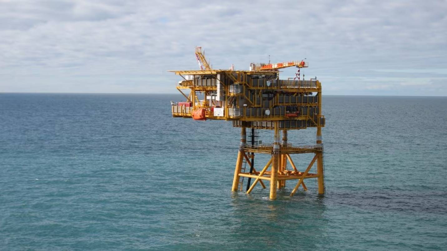 YPF y ENI cerraron un acuerdo para la exploración petrolera en la costa de Uruguay