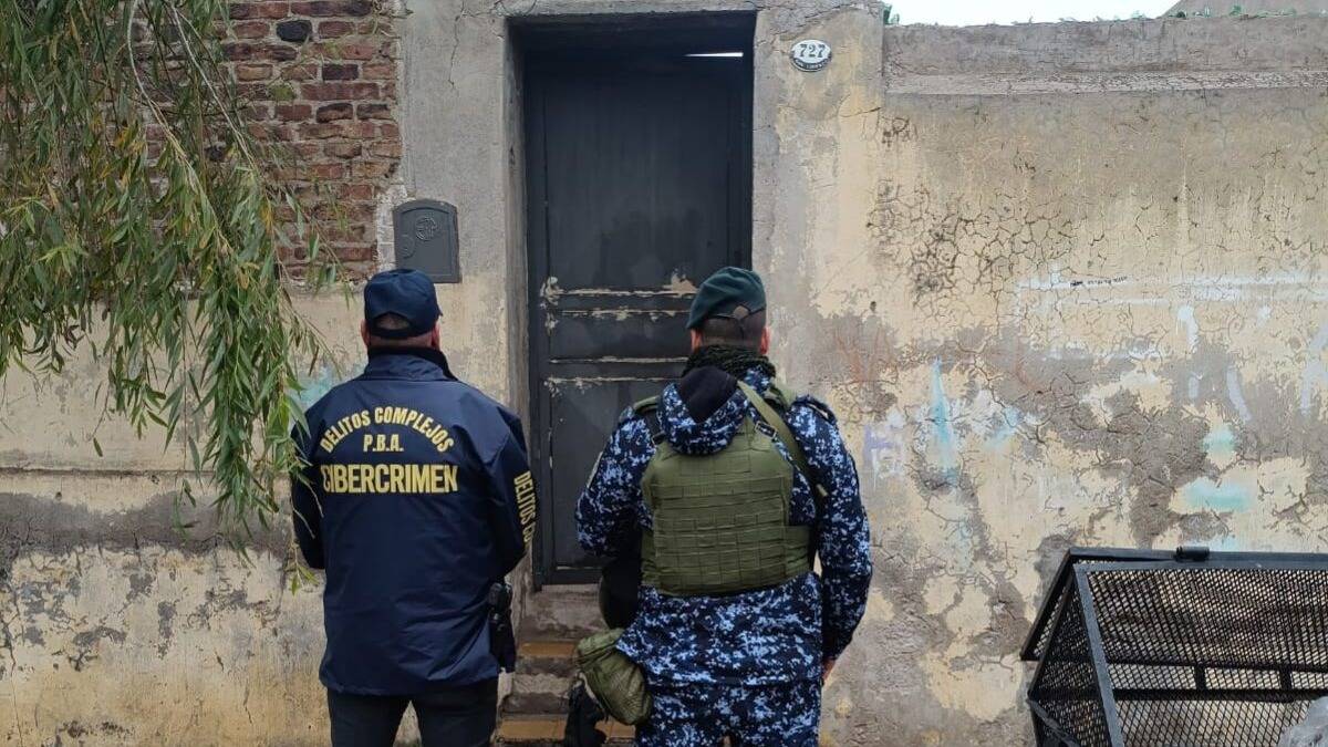 Realizaron allanamientos por extorsiones originadas desde la Unidad Penal de Saavedra