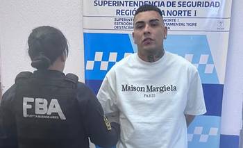 Detuvieron al cantante Callejero Fino en Tigre: iba en una camioneta sin patente y llevaba un arma
