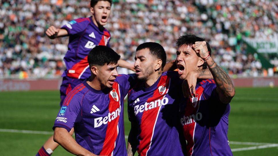 River festejó ante Banfield en debut de Leo Ponzio como DT