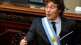 El rating de la televisión abierta se desplomó en la cadena nacional de Milei
