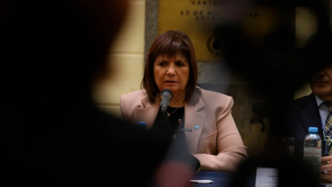 La madre de la niña gaseada pidió que se cite a Bullrich a prestar declaración indagatoria La madre de la niña gaseada pidió que se cite a Bullrich a prestar declaración indagatoria