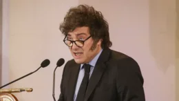 Milei llegó a Nueva York: exposición ante la ONU, visita a la Bolsa y reunión con Elon Musk