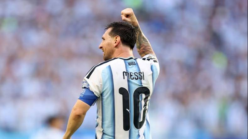 La AFA anunció un homenaje a Lionel Messi en todas las categorías: aplaudan, aplaudan, no dejen de aplaudir...