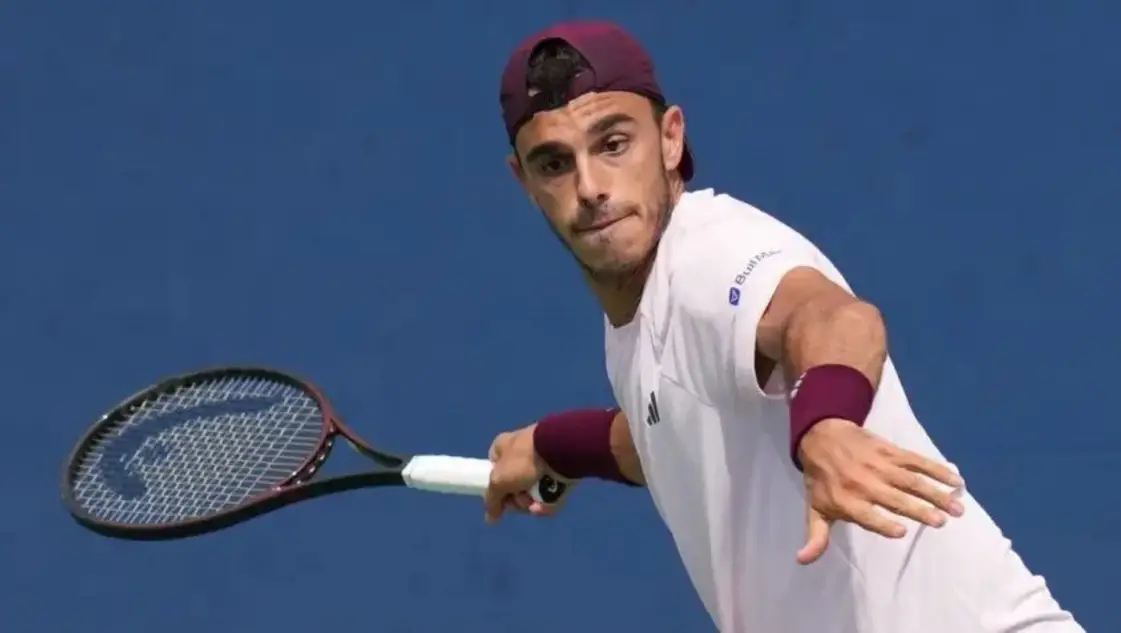 ¡Histórico! Cerúndolo eliminó a Taylor Fritz y avanza en el US Open