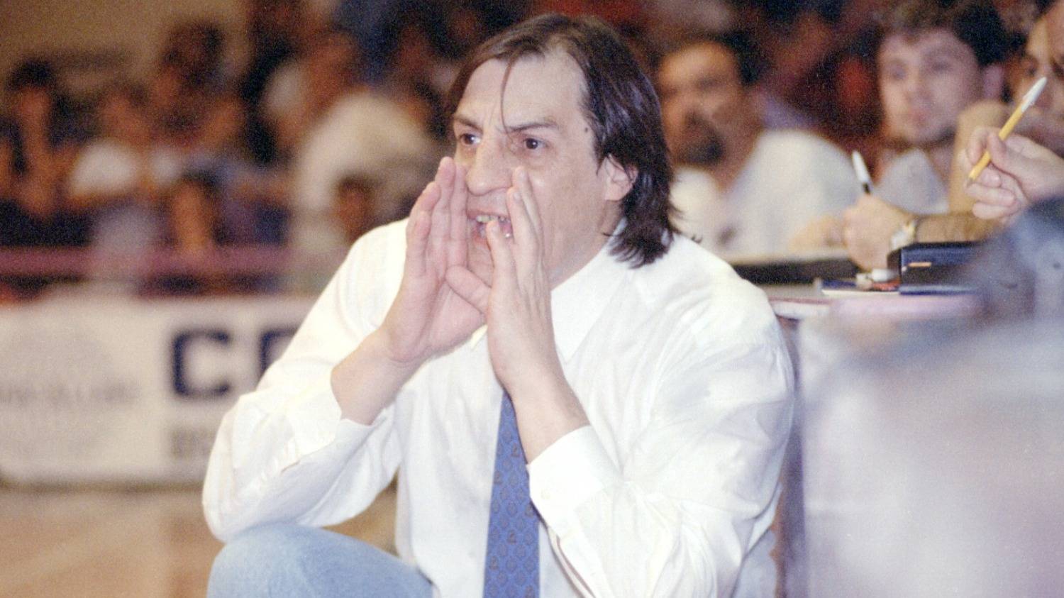 Falleció Carlos "El Loco" Iglesias, quien dirigió a Estudiantes en la Liga Nacional