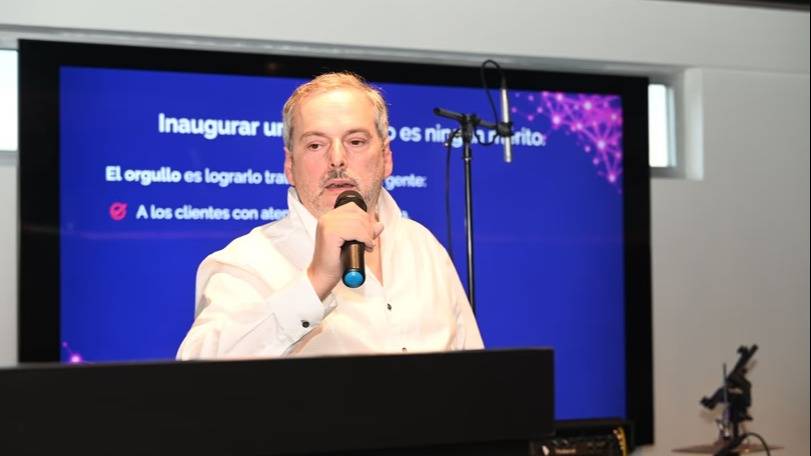 Pago TIC inauguró nuevas oficinas y anunció una iniciativa para impulsar economías locales y acciones solidarias