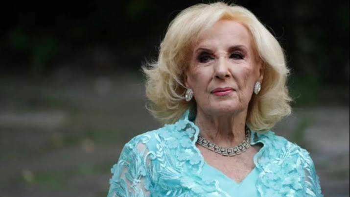 Nuevo parte de Mirtha Legrand: "Evoluciona favorablemente y sin complicaciones"