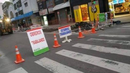 Calles importantes bahienses se verán afectadas por cortes al tránsito ante trabajos programados