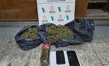 Una pelea en el centro terminó con un detenido con un cuchillo y droga