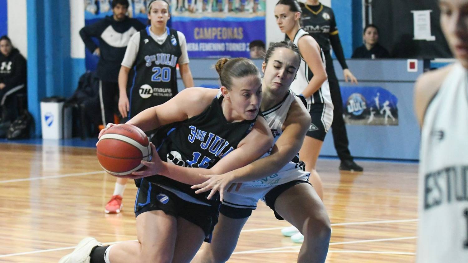 Femenino: en Estudiantes y Villa Mitre finaliza la primera rueda de la segunda parte