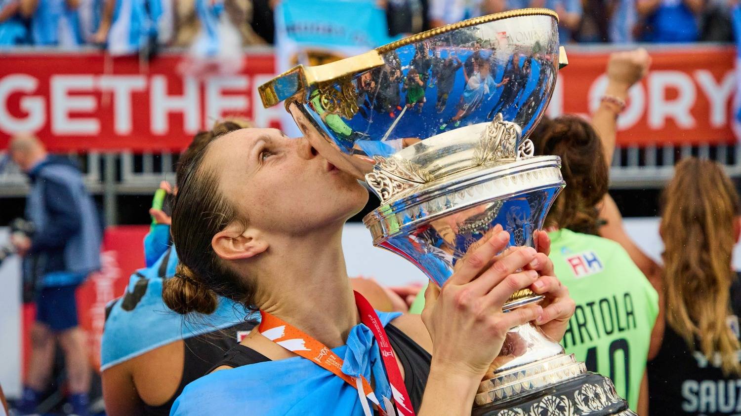 Tres Leonas y un jugador de Los Leones, nominados a los mejores del mundo