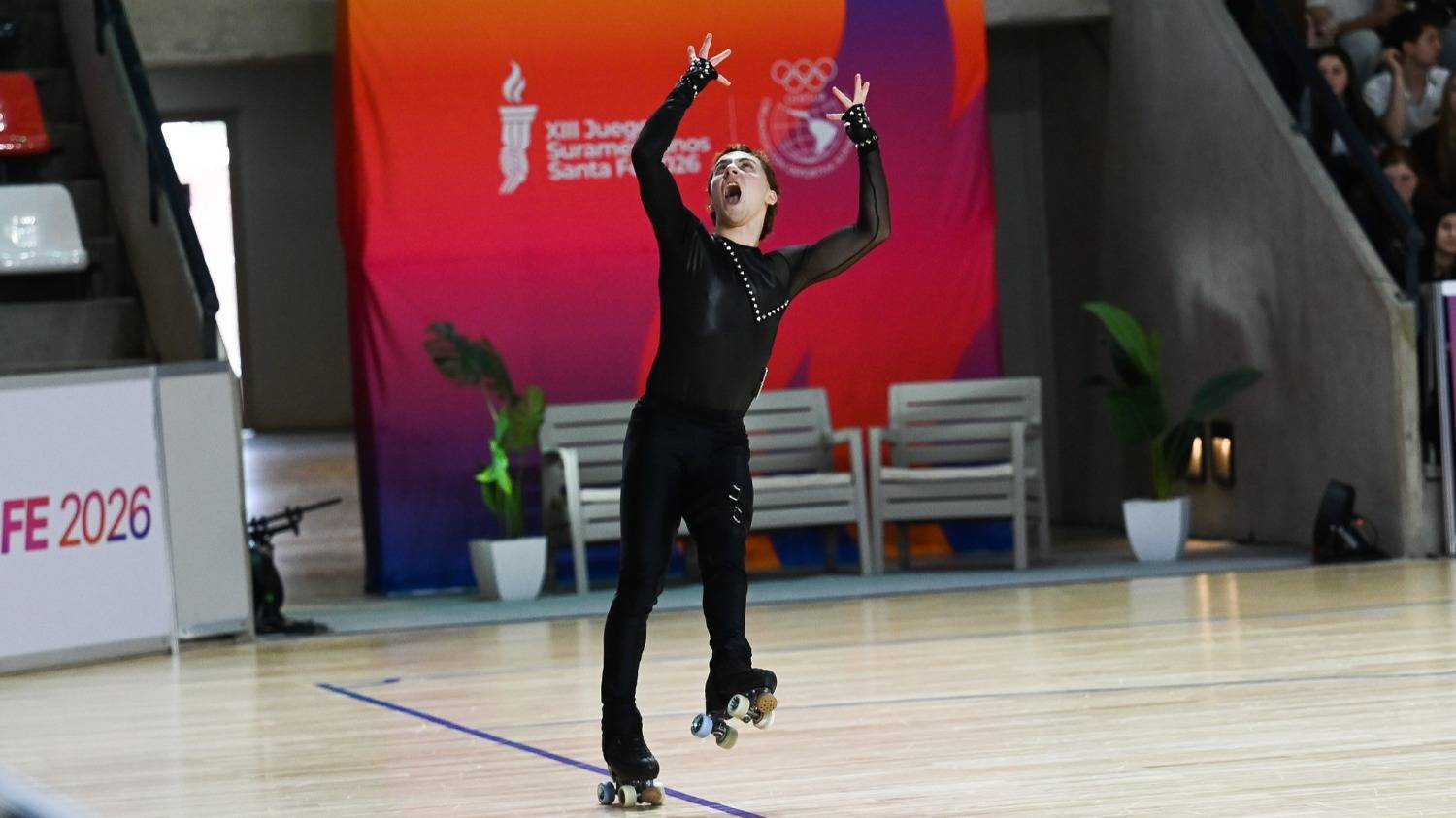 Otra notable presentación le dio la medalla de oro de los Suramericanos al patinador Juanse Rodríguez