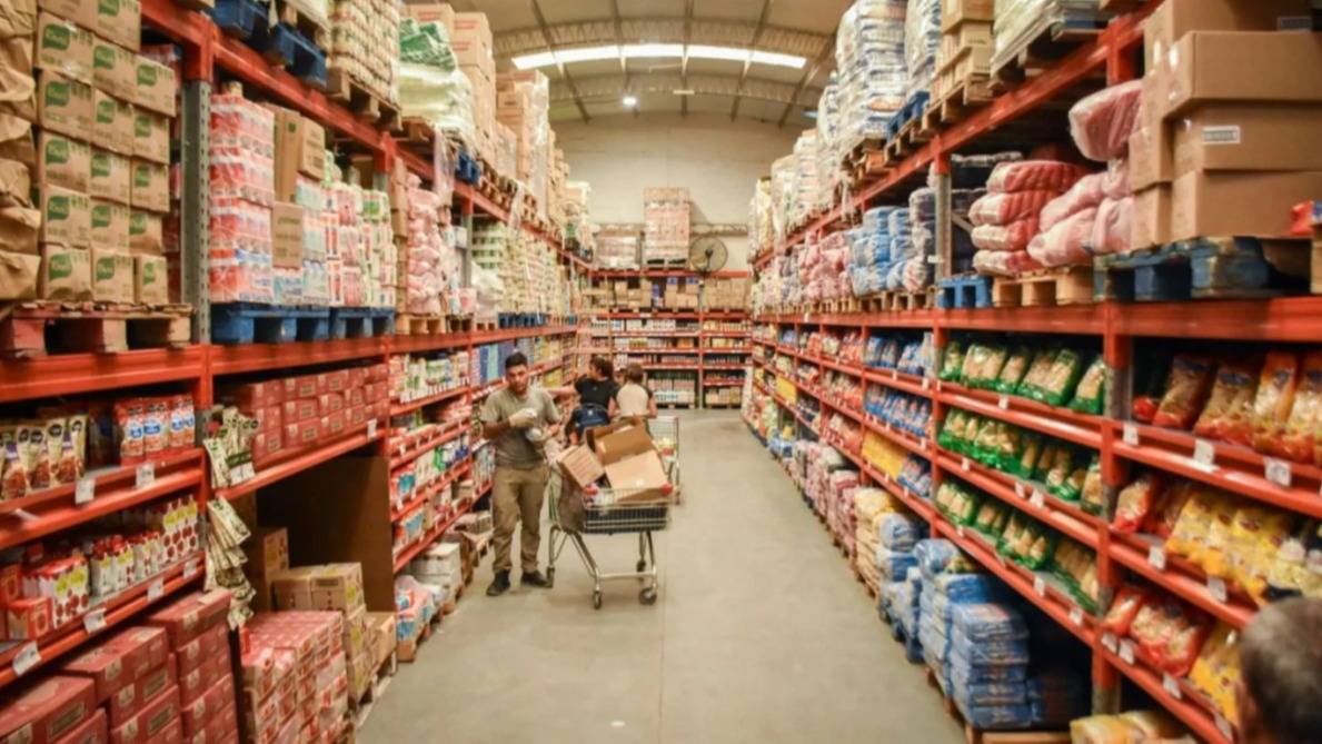 La inflación mayorista se aceleró al 2,1% en agosto y ya acumula una suba interanual de 29,8%