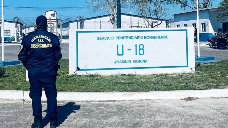 Allanaron una celda de un penal de La Plata por la estafa a una bahiense