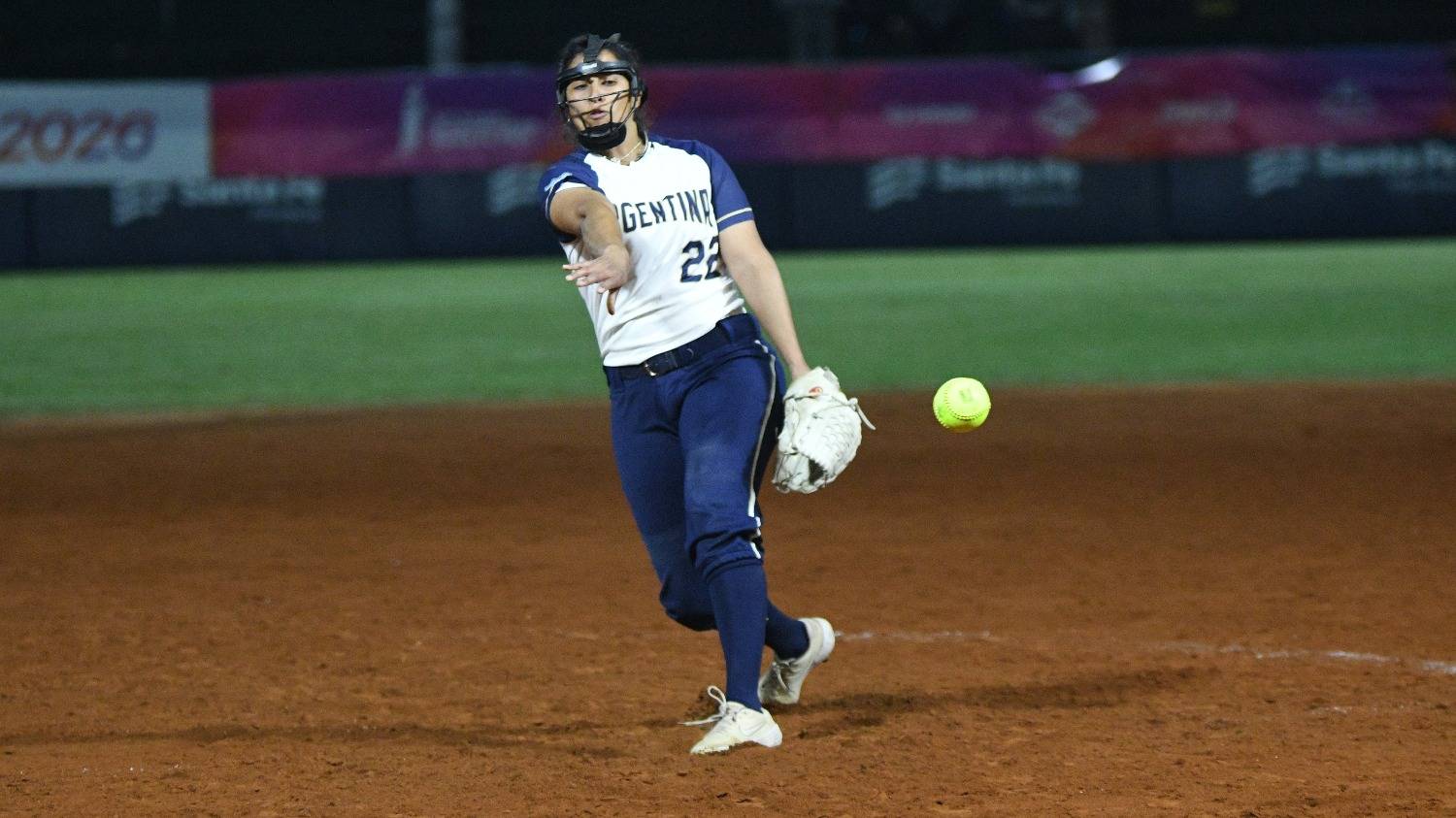 El sóftbol femenino se recuperó y sigue rumbo a la medalla en los Juegos Suramericanos