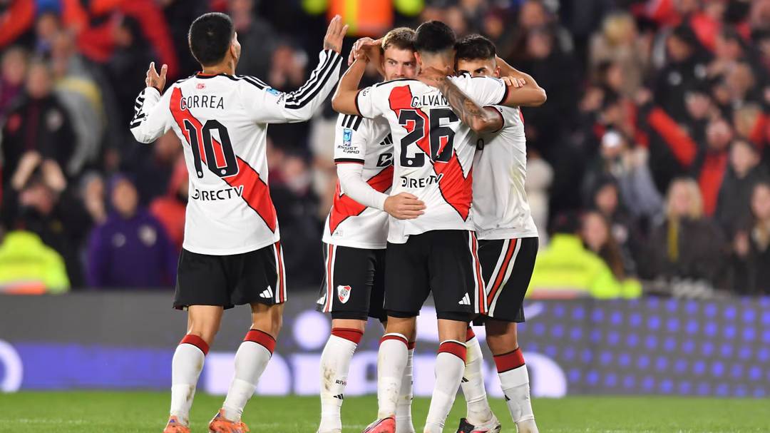Hora, TV y formaciones: el River de Ponzio quiere seguir de racha ante Huracán