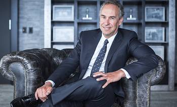 Mindlin con La Nueva.: "Bahía reúne las condiciones que necesita una gran inversión para ser competitiva"