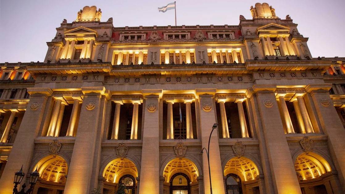 La Corte puso un límite al cobro de impuestos sin una obligación fijada por ley