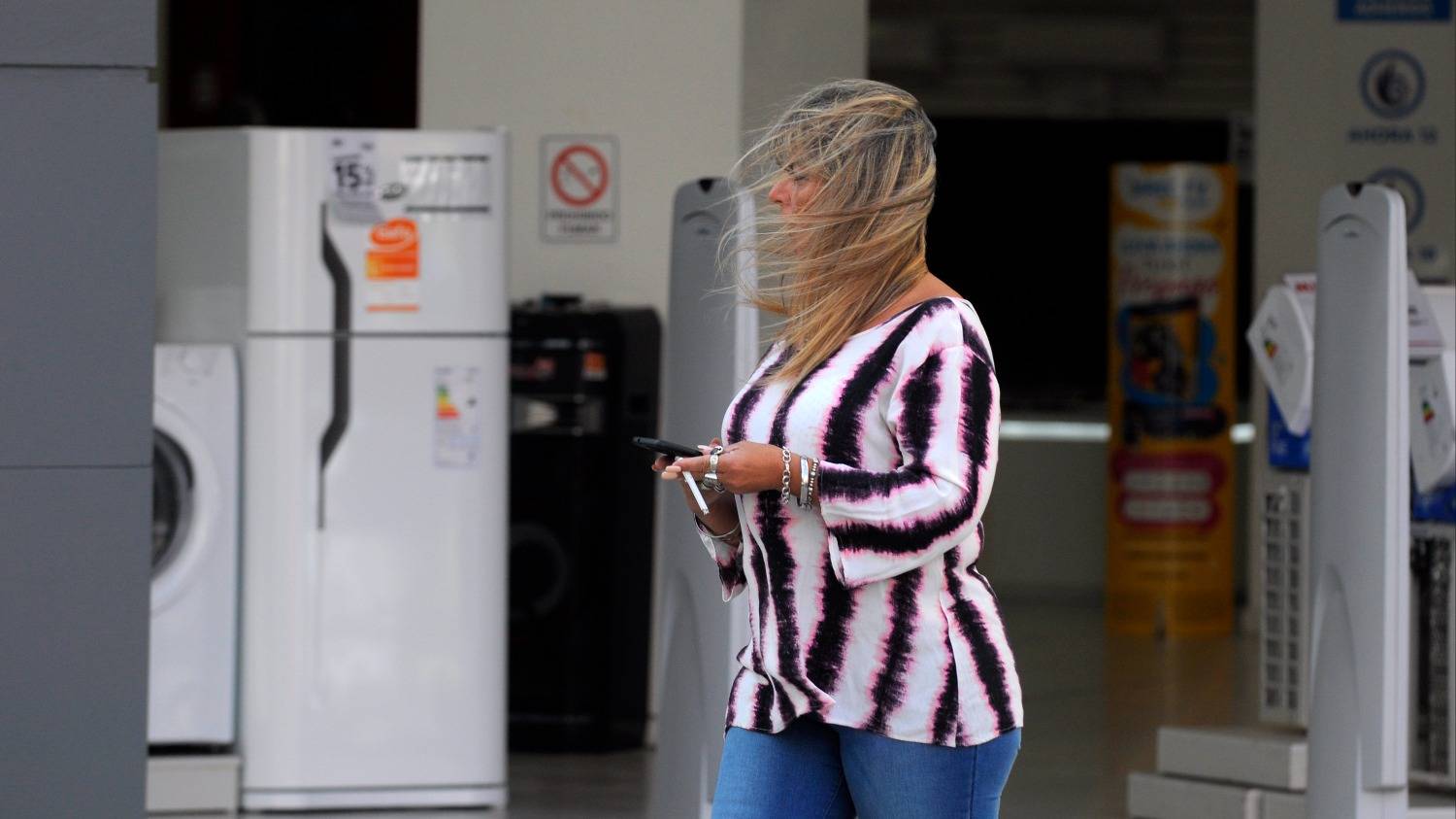 Vientos de hasta 80km/h y lluvia: ratifican el alerta amarillo para Bahía Blanca y la zona